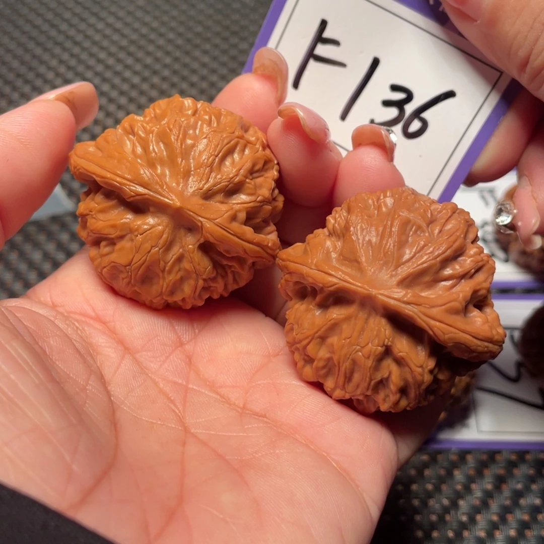 文玩核桃把件136号灯43