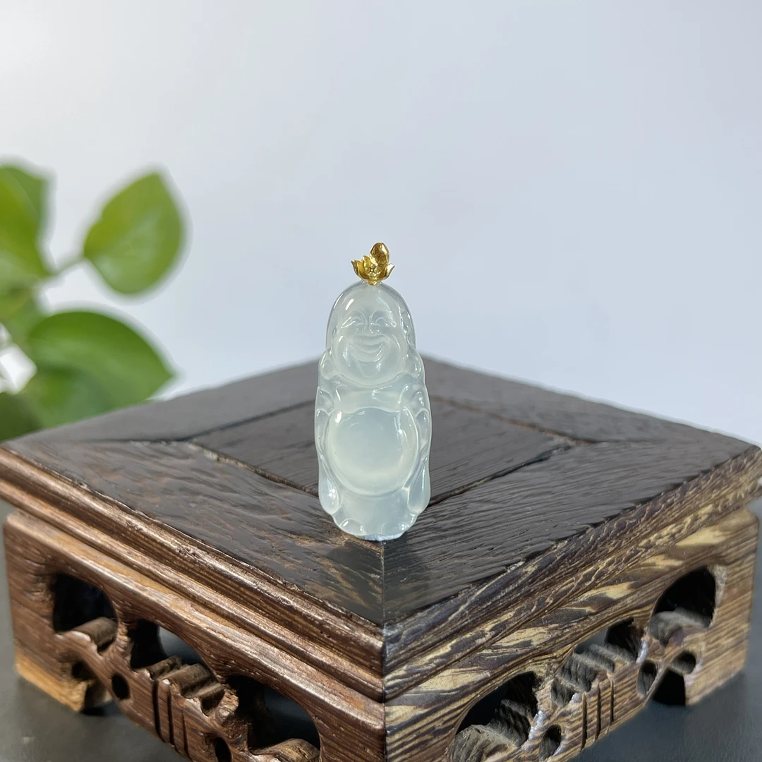 JYW28-101 天然缅甸翡翠A货  18K扣站佛