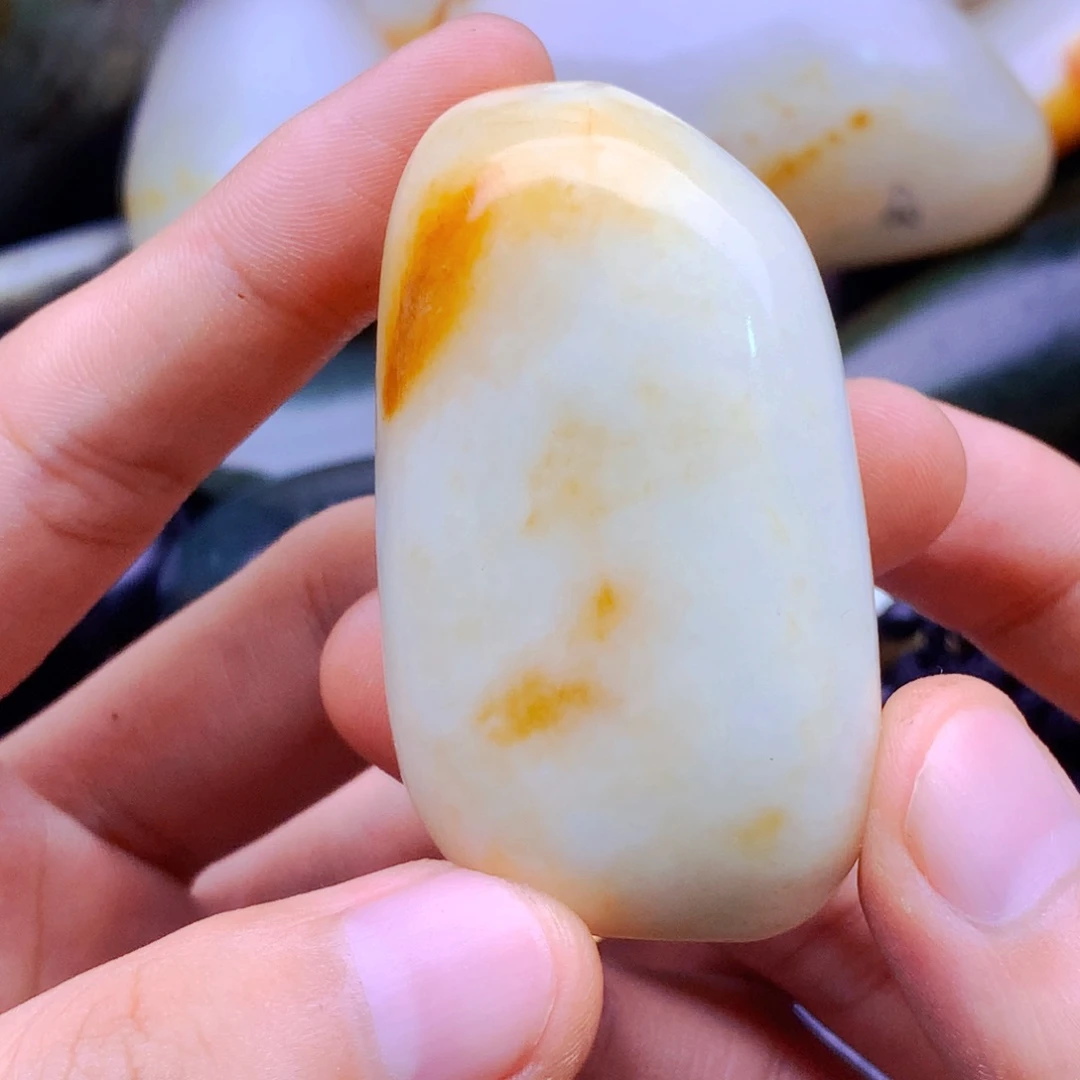 未镶嵌和田玉挂件