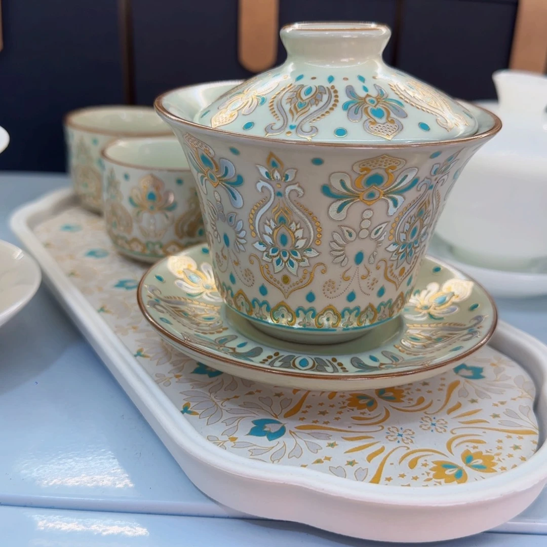 这些盖碗真好看！！！