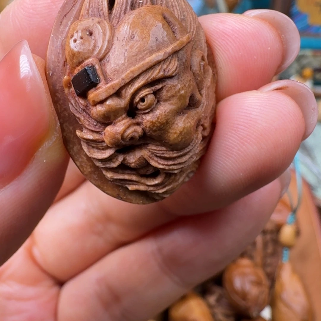 吊坠橄榄核核潮核雕手工制作
