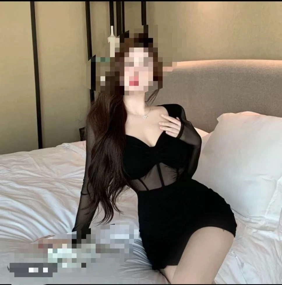 大码早秋季御姐性感修身打底连衣裙黑色低胸微透纱网包臀短裙9001