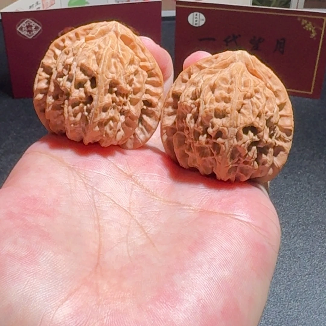 三角白编号1255尺寸42