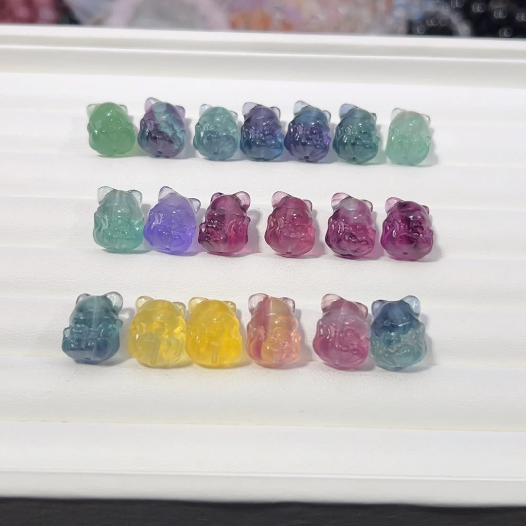 水晶天然默认微瑕（多样性发其一）未镶嵌莹石九尾