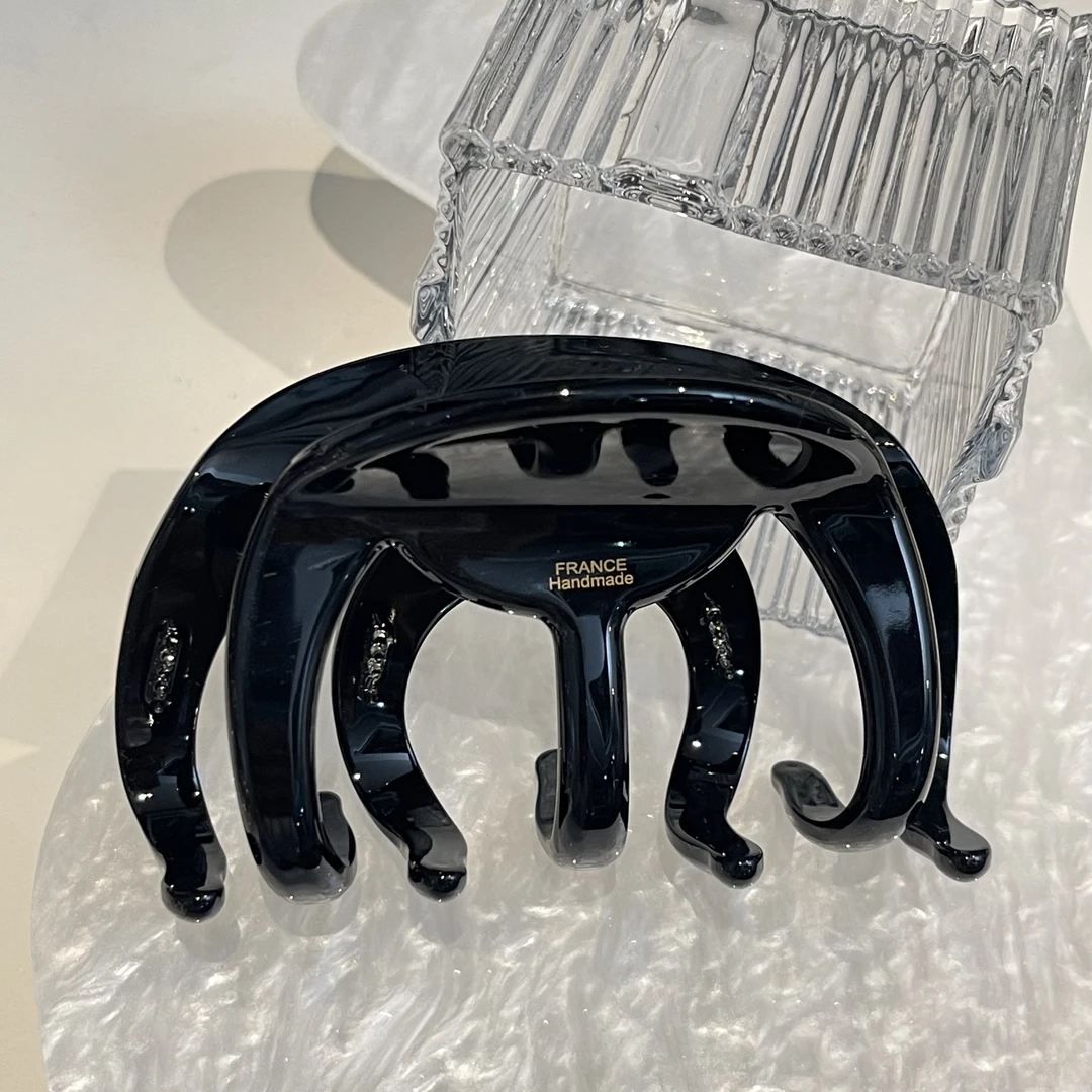 ZZ312｜抓夹｜黑色亮面字母抓夹一个｜淘贩