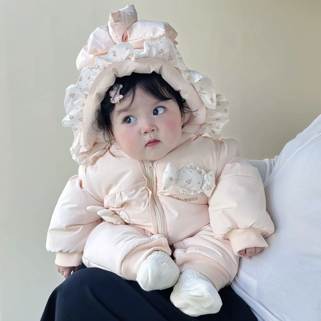 糖果小兔连体男女宝可爱超萌毛茸茸保暖哈衣冬季外出爬服加厚哈衣