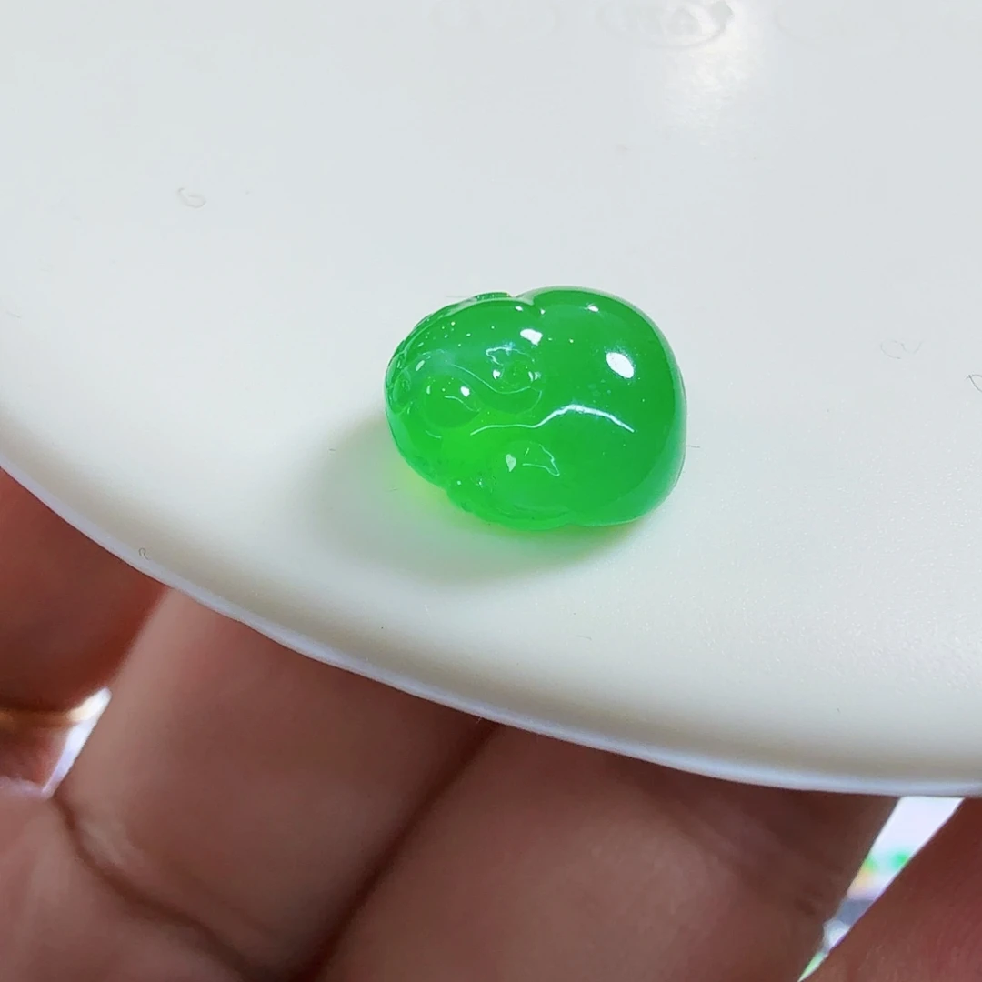 翡翠未镶嵌颈饰木纳胖墩墩