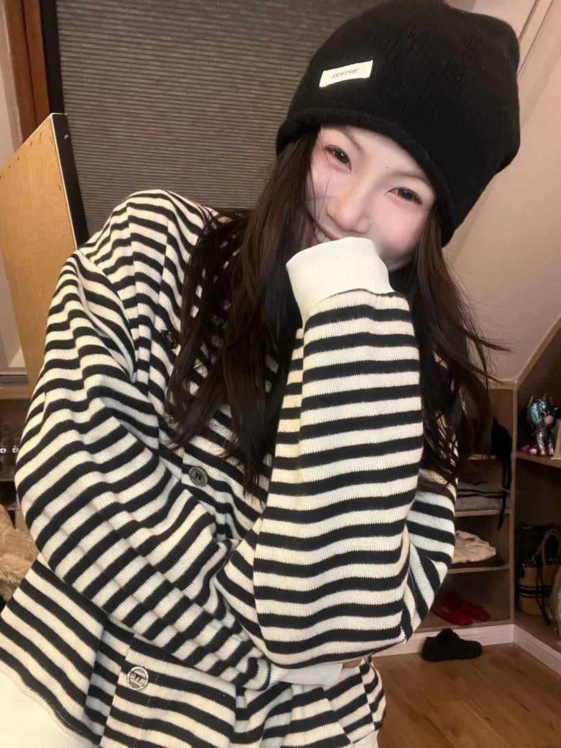 【现货】【十字星】小个子秋冬季早秋圆领撞色圆领条纹卫衣（扣子可开）