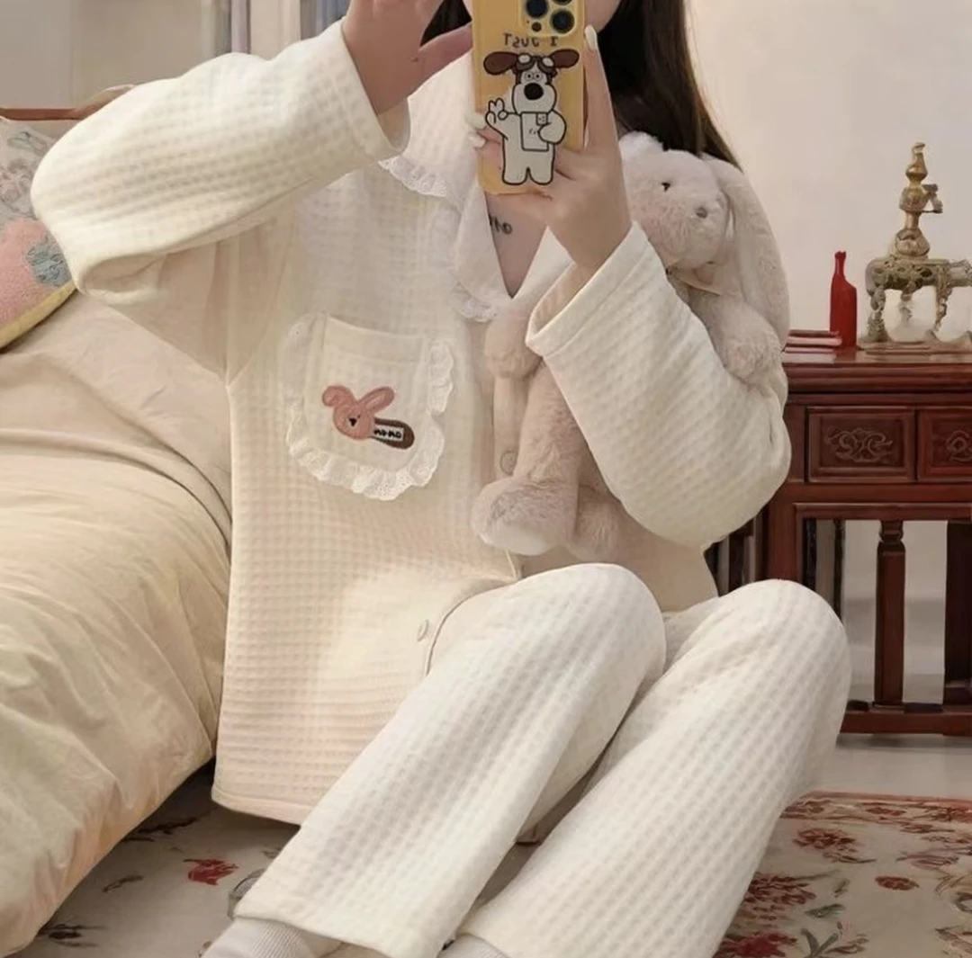 空气棉睡衣女款秋冬季长袖加厚夹层棉甜美刺绣家居服绿色刺绣