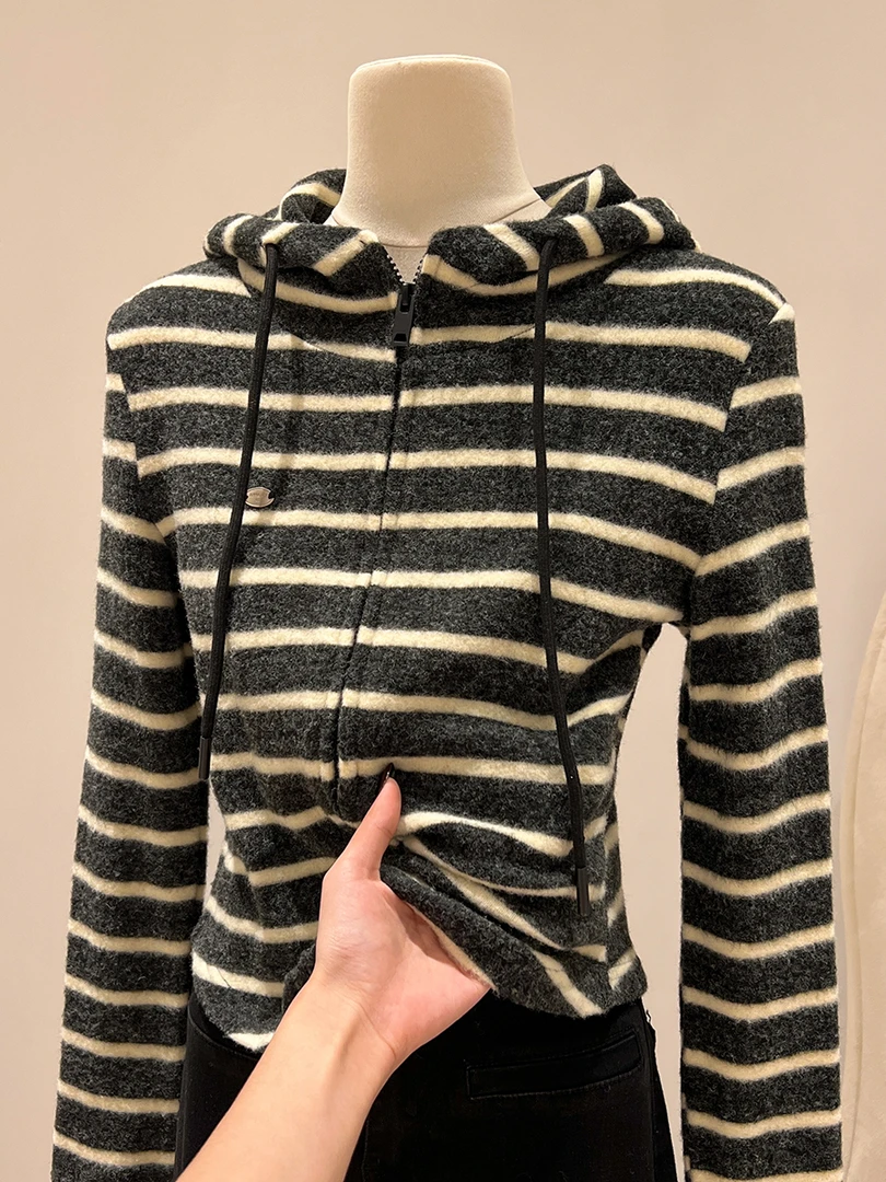 连帽条纹磨毛加厚卫衣外套女秋冬内搭可外穿修身显瘦拉链开衫上衣