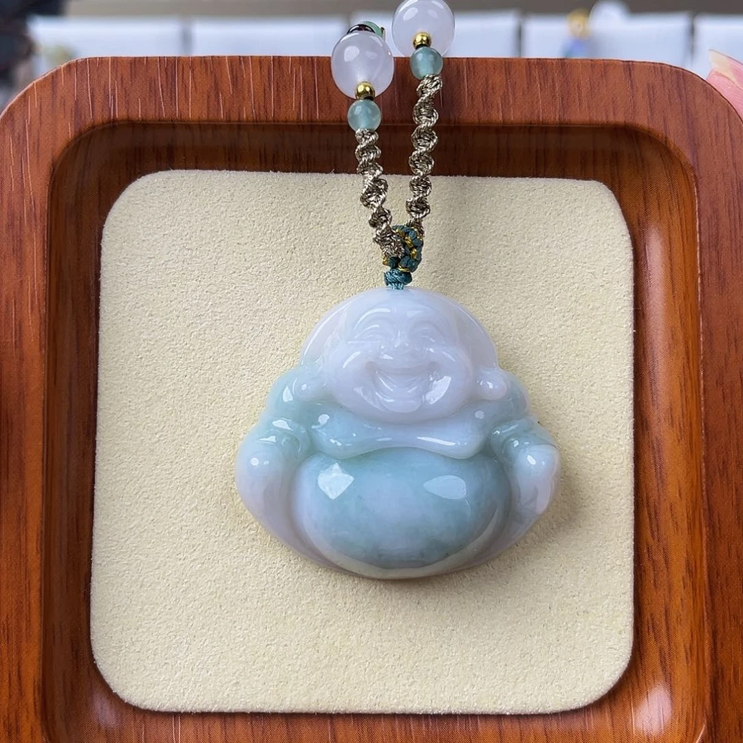 翡翠未镶嵌颈饰佛公