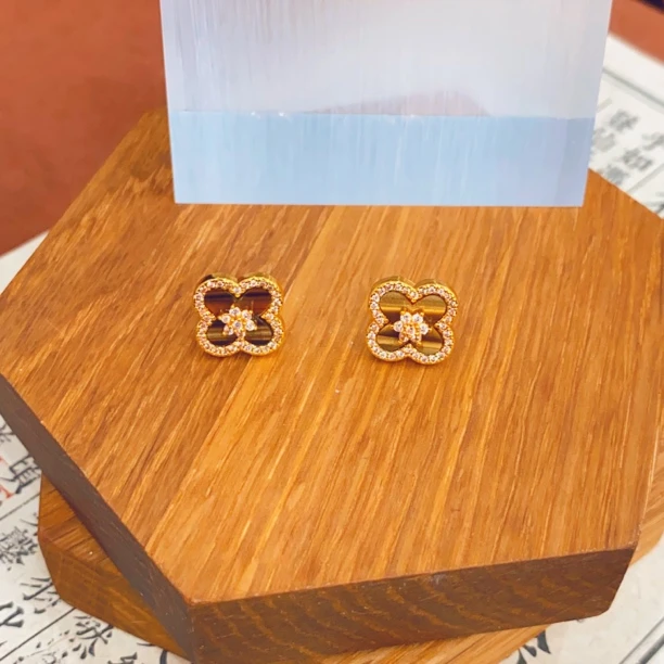 耳饰虎眸星耀四叶草耳钉0533耳环