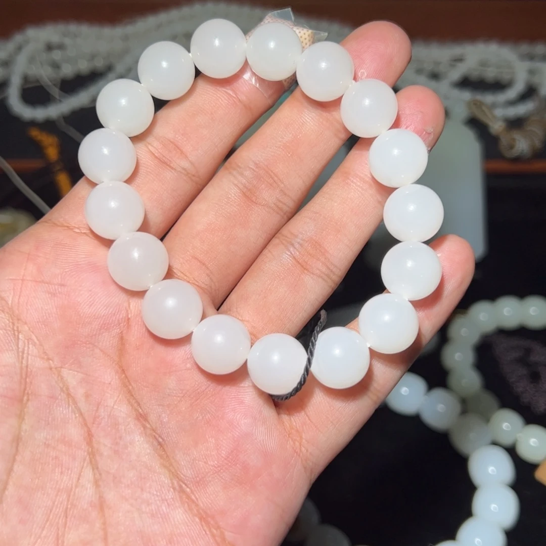 和田玉未镶嵌手链