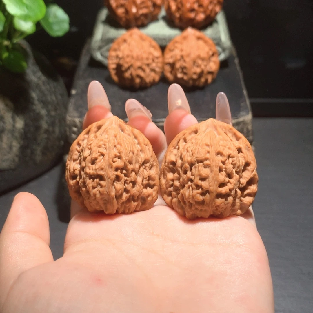 文玩核桃吊坠刘志瑞橘皮南疆石060908