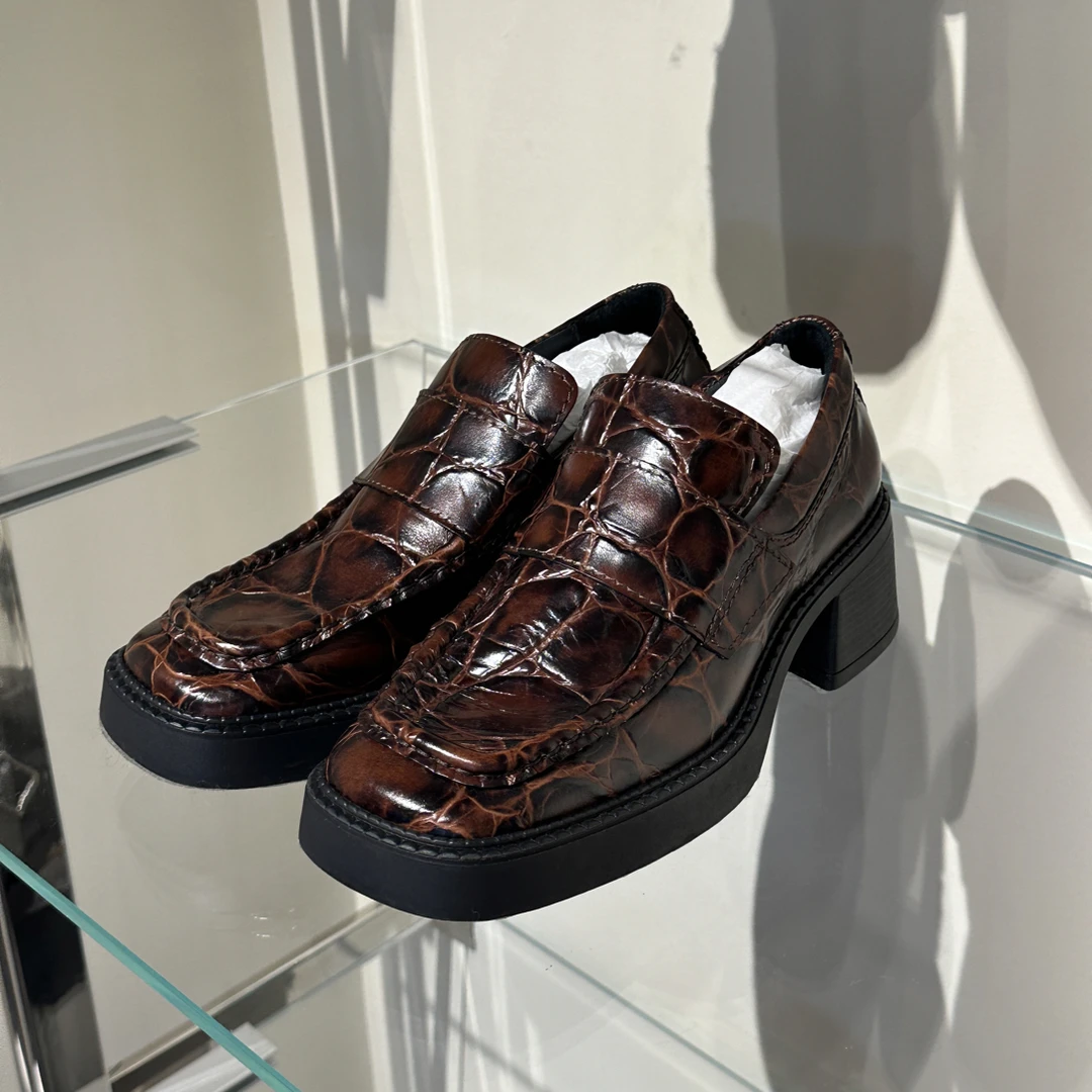 SANSTORE MIISTA 粗跟压纹乐福鞋 26秋冬