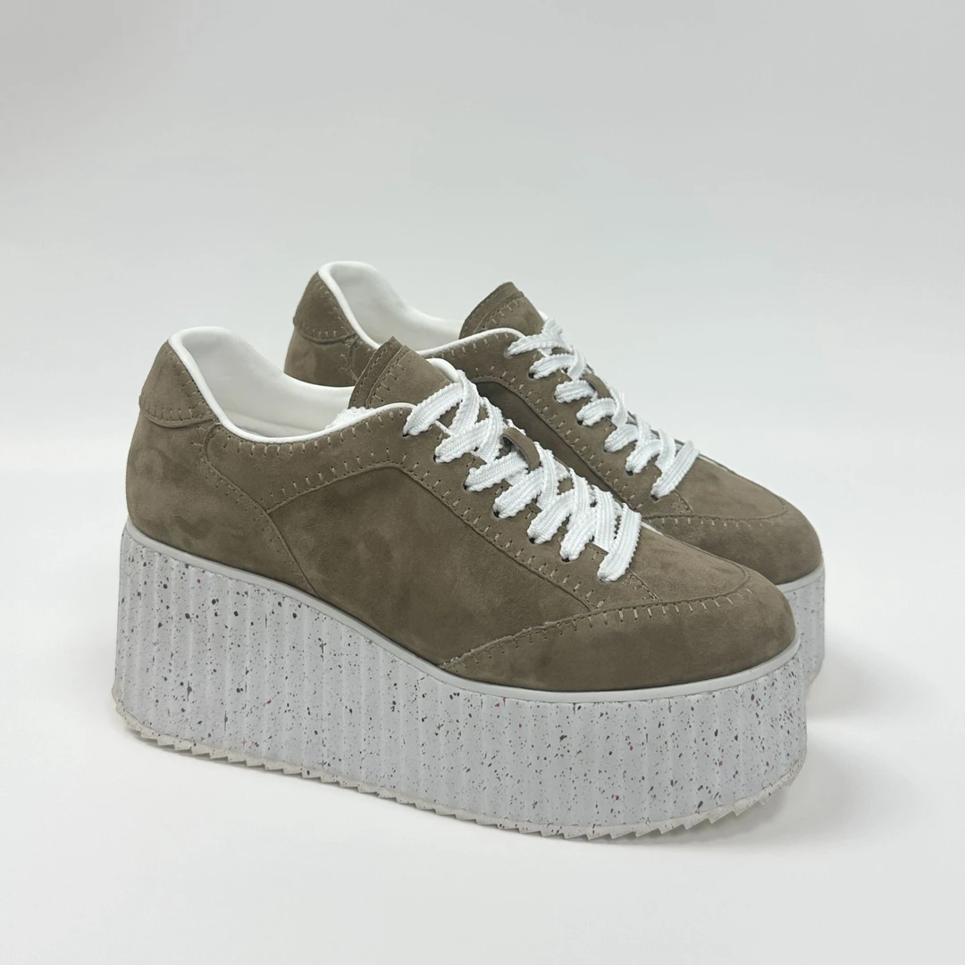 璇之恋·王璇燃烧的雪国街头鞋王璇原创设计