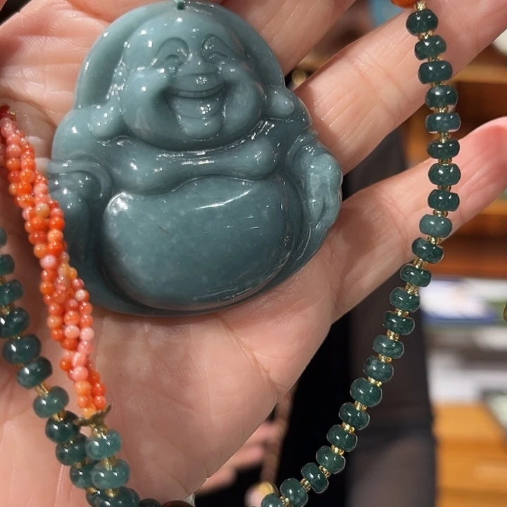 颈饰未镶嵌和田玉（糖玉）