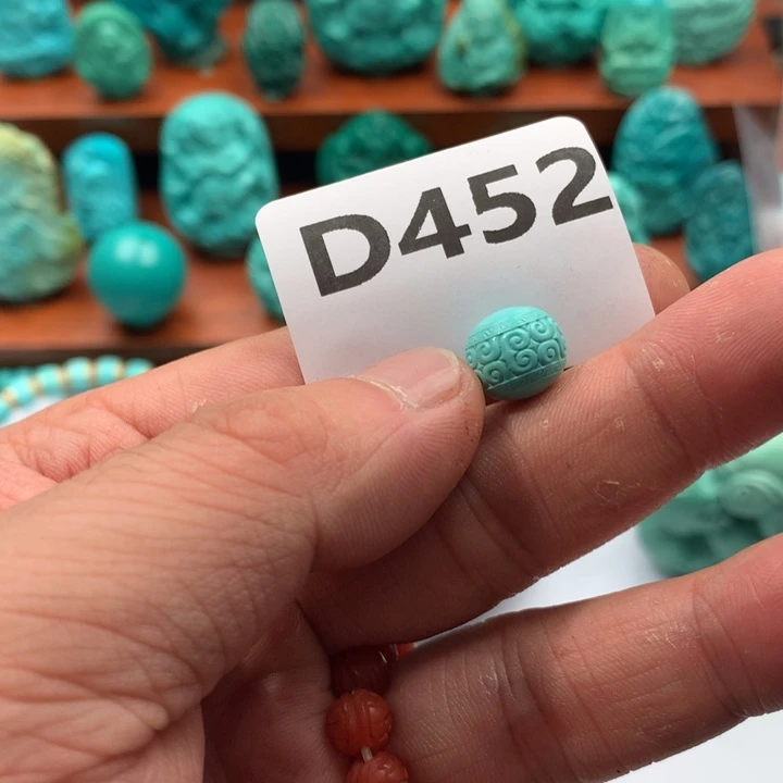 启***程绿松石未镶嵌珠宝奇石