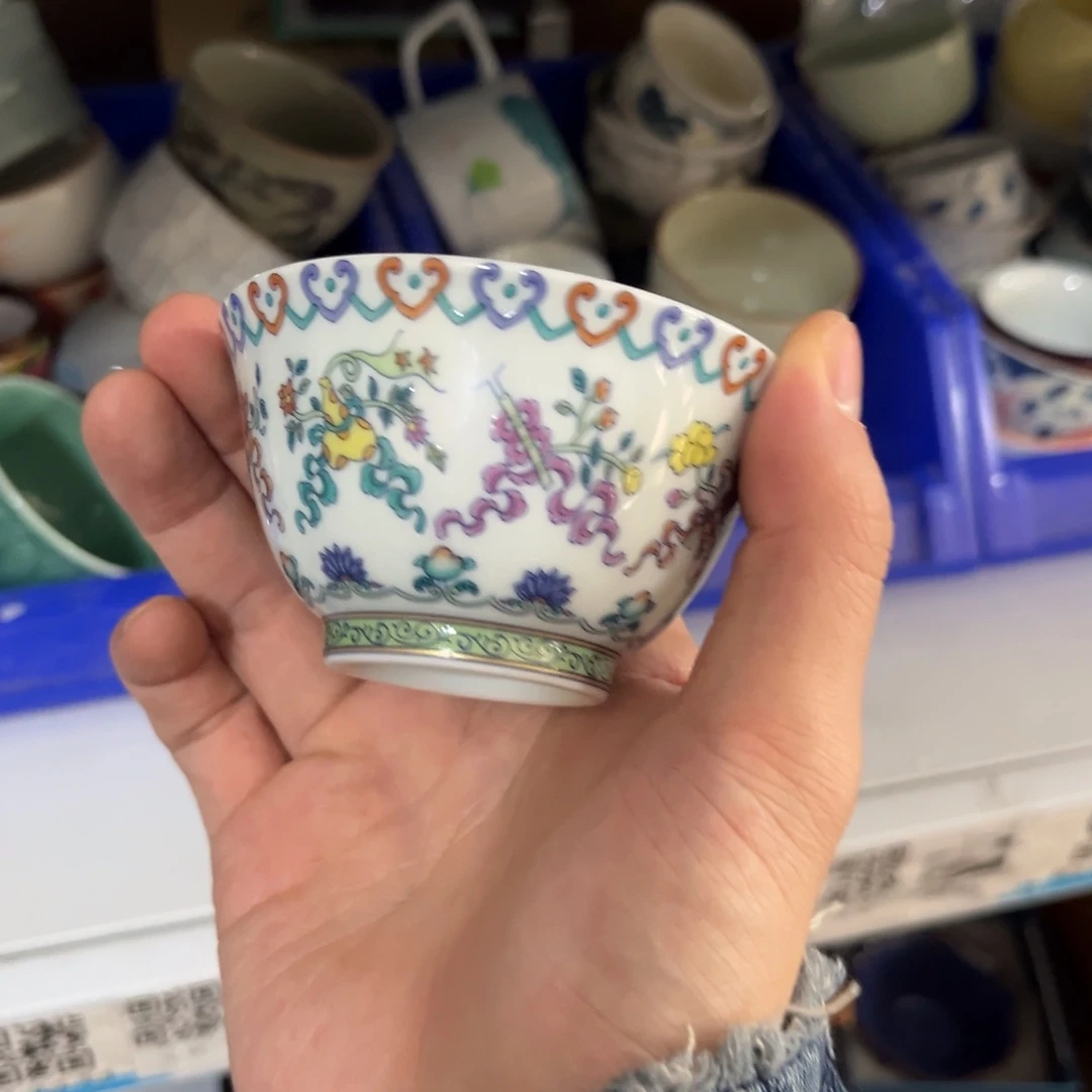 他那里的人多不多