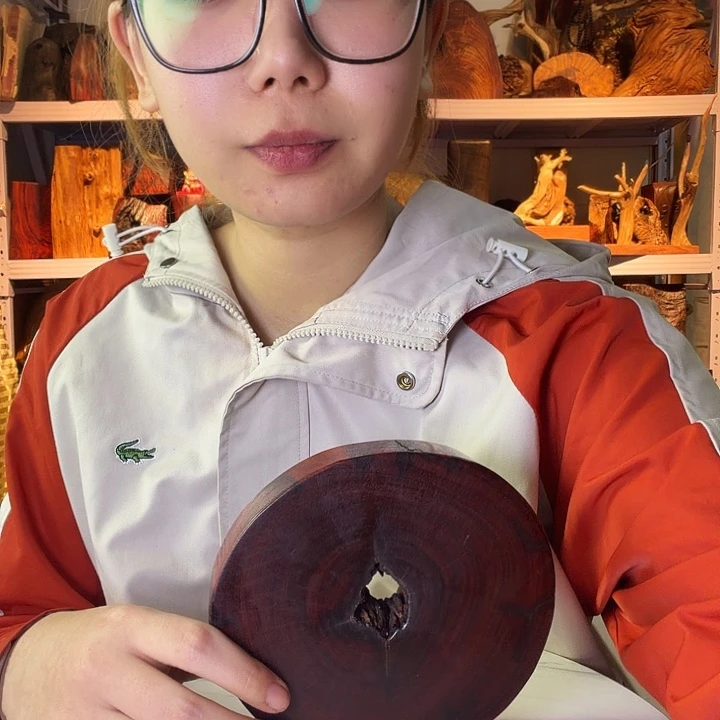 紫檀木类端景台最****人