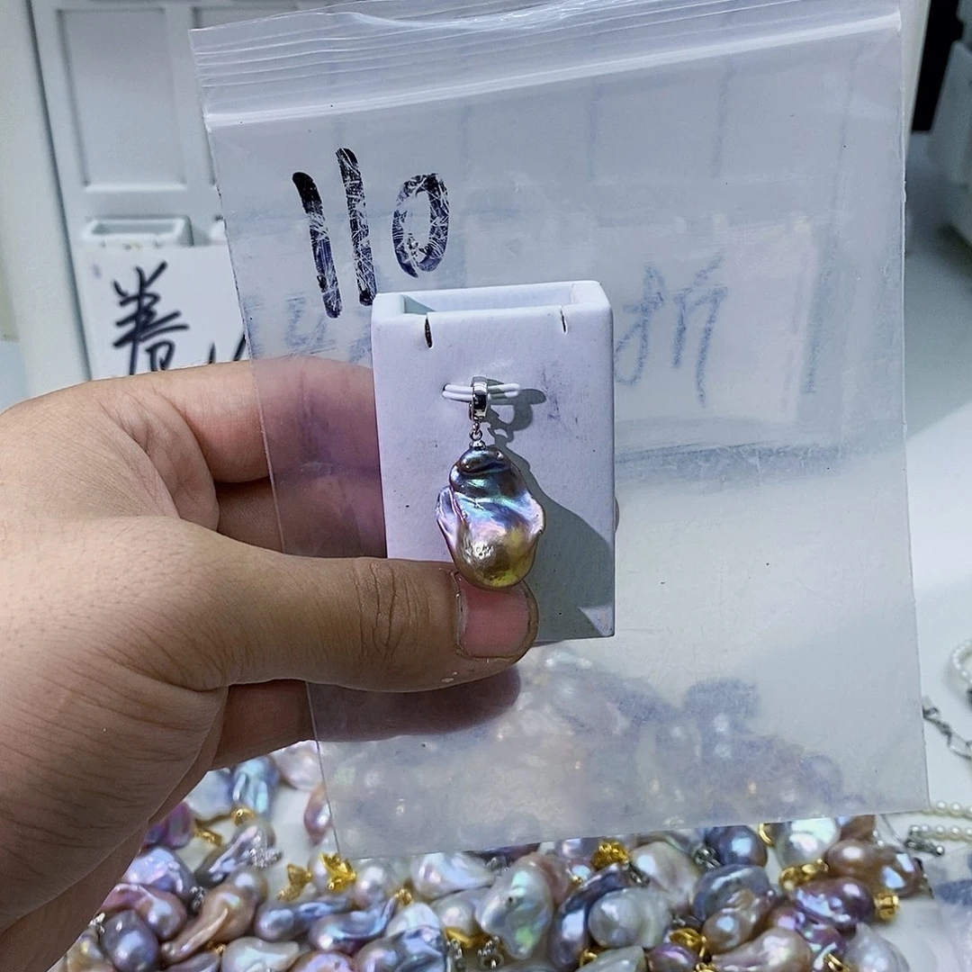 淡水珍珠合金颈饰