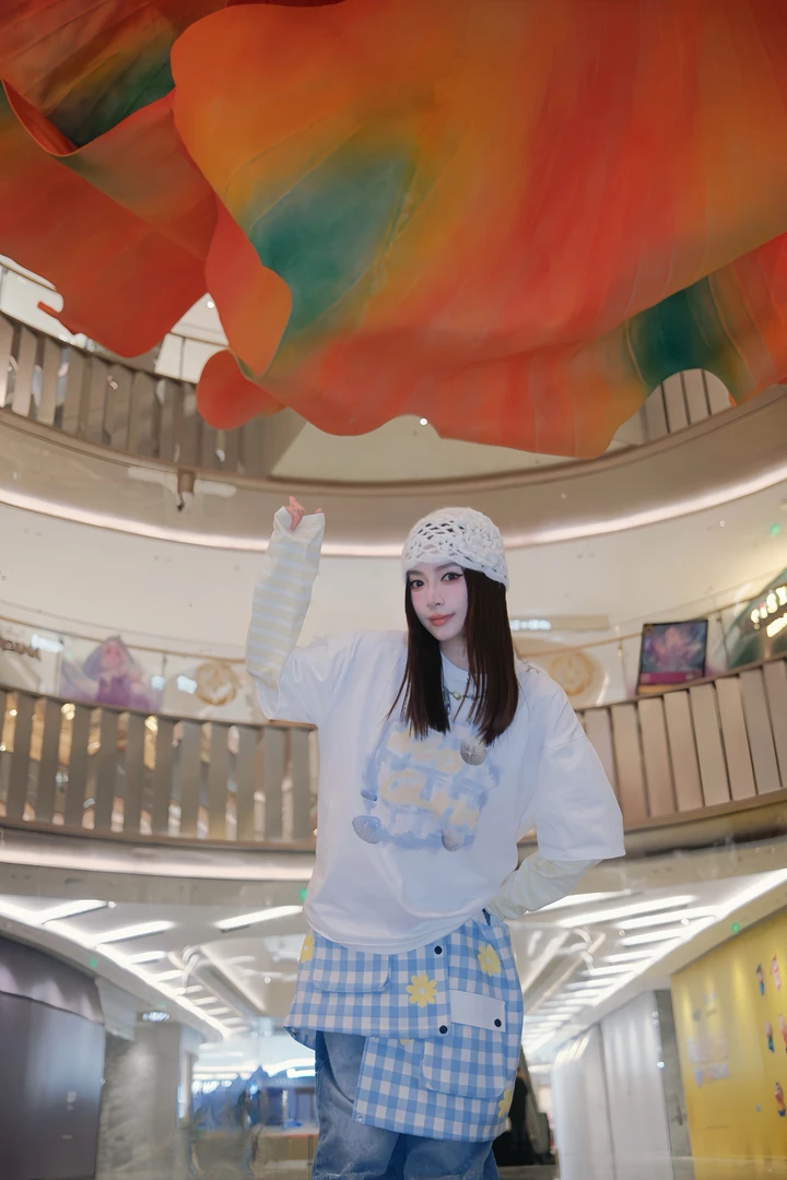 Mto Quinn |博主返图贝壳项链印花假两件T恤