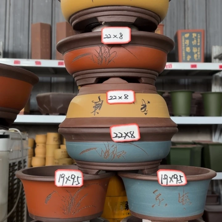 紫砂花盆100-8。