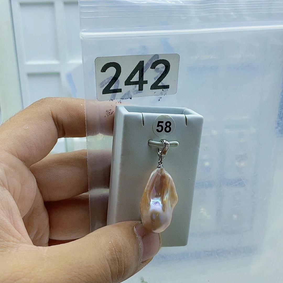 颈饰合金淡水珍珠