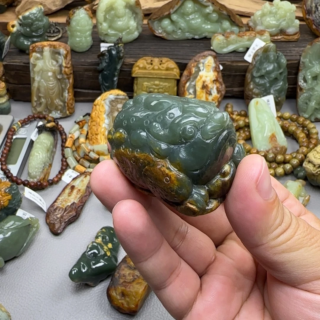 岫岩河磨玉（透闪石质玉）未镶嵌珠宝奇石