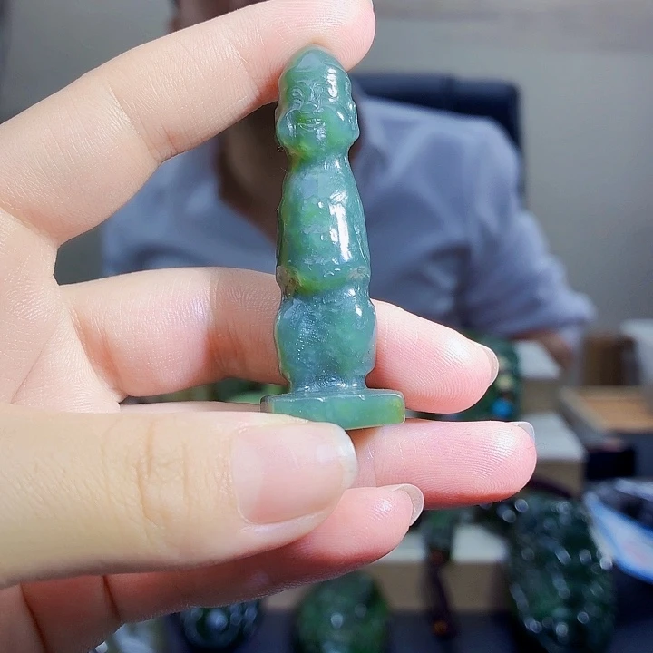 未镶嵌和田玉珠宝奇石