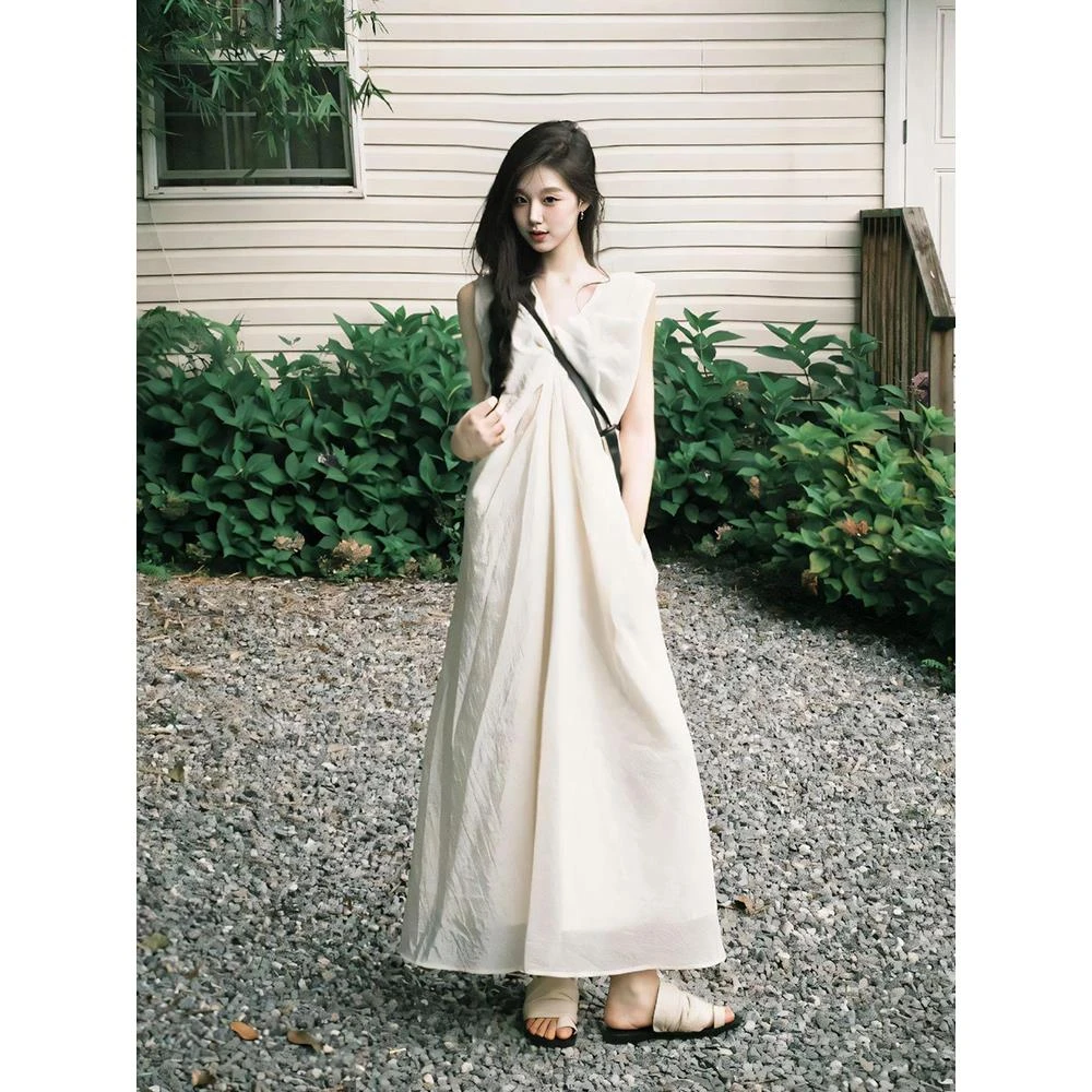法式气质小香风白色背心连衣裙女夏2025新款小个子收腰无袖长裙子