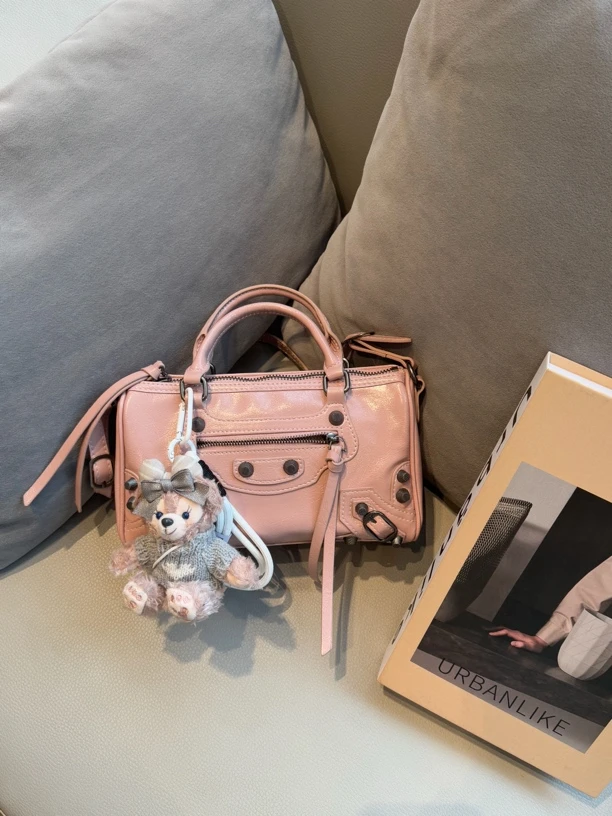 韩系ins风初恋樱花粉机车包高级感斜挎单肩包百搭女包740