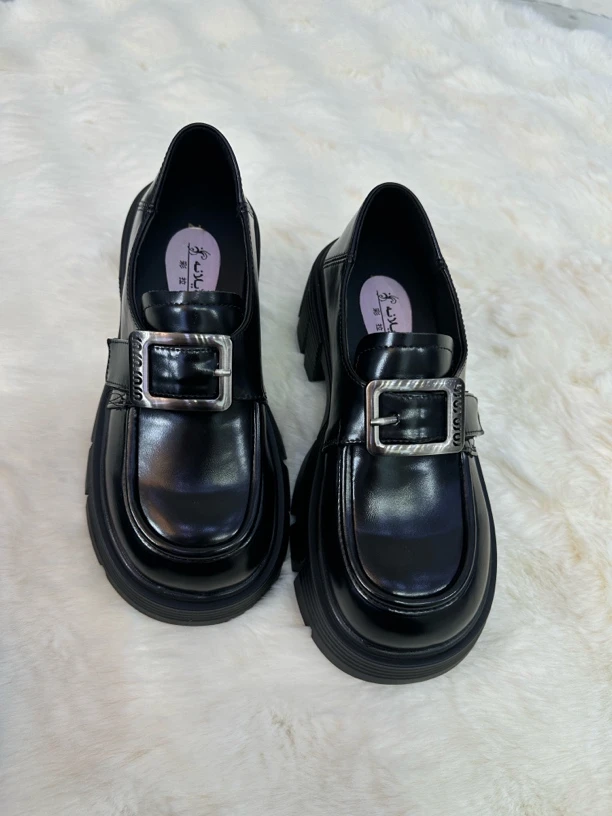 2025最新款时尚休闲女鞋2505