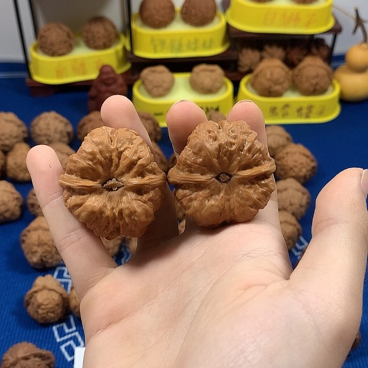 张**莓蛤蟆头全品无修