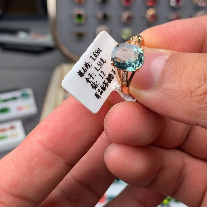 18K金镶嵌戒指碧玺碧玺