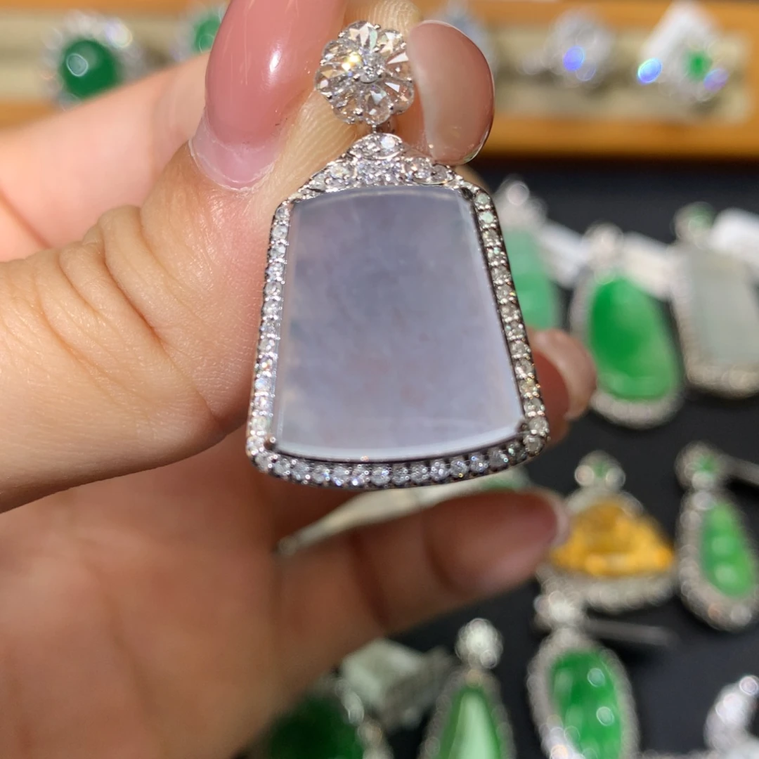 翡翠18K金镶嵌吊坠(不含链)