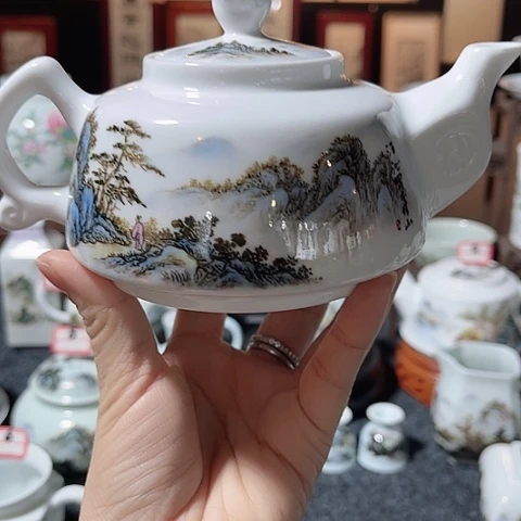 汪派山水第四代嫡传汪沁直播间特价郑*