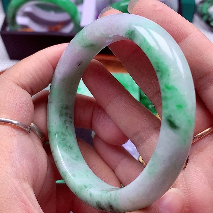 未镶嵌手镯翡翠翡翠