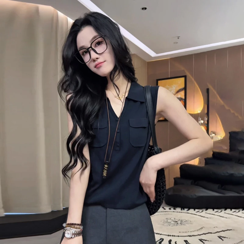 翻领薄款针织衫无袖背心马甲女夏2025新款设计感时尚V领针织上衣