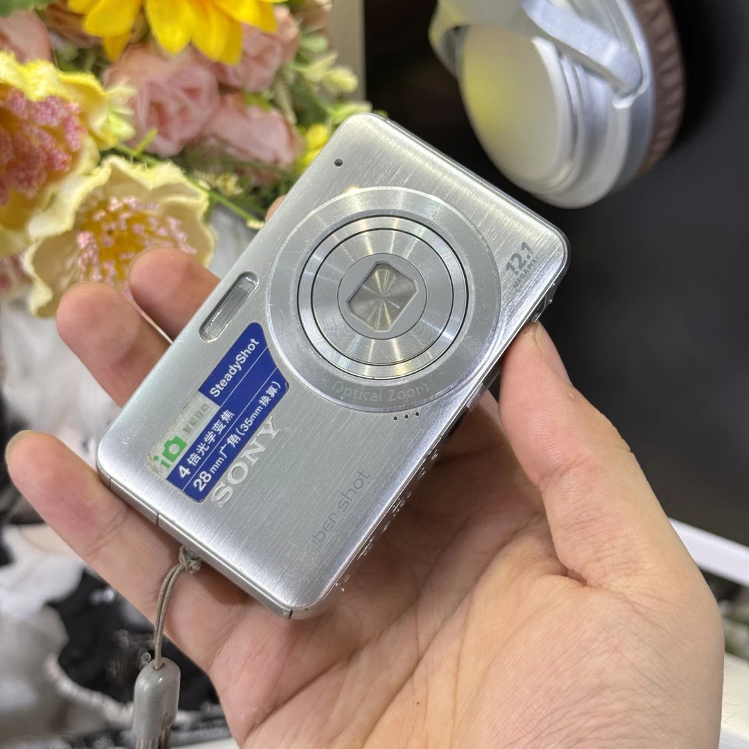 9新 Sony/索尼 索尼w310色彩感好1200万像素滤镜多带配件