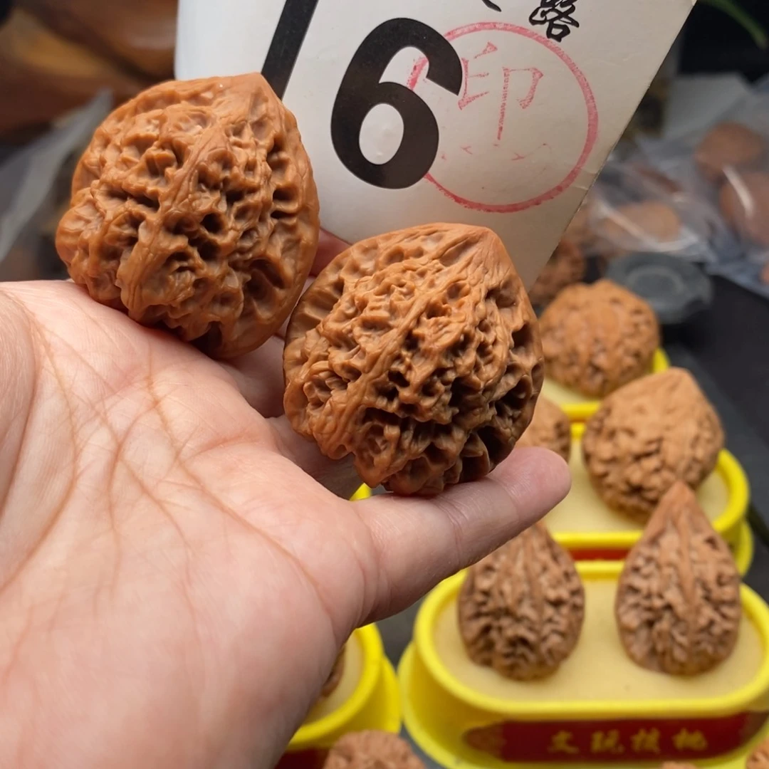 把件文玩核桃41野牛