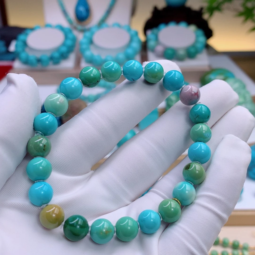 未镶嵌绿松石颈饰