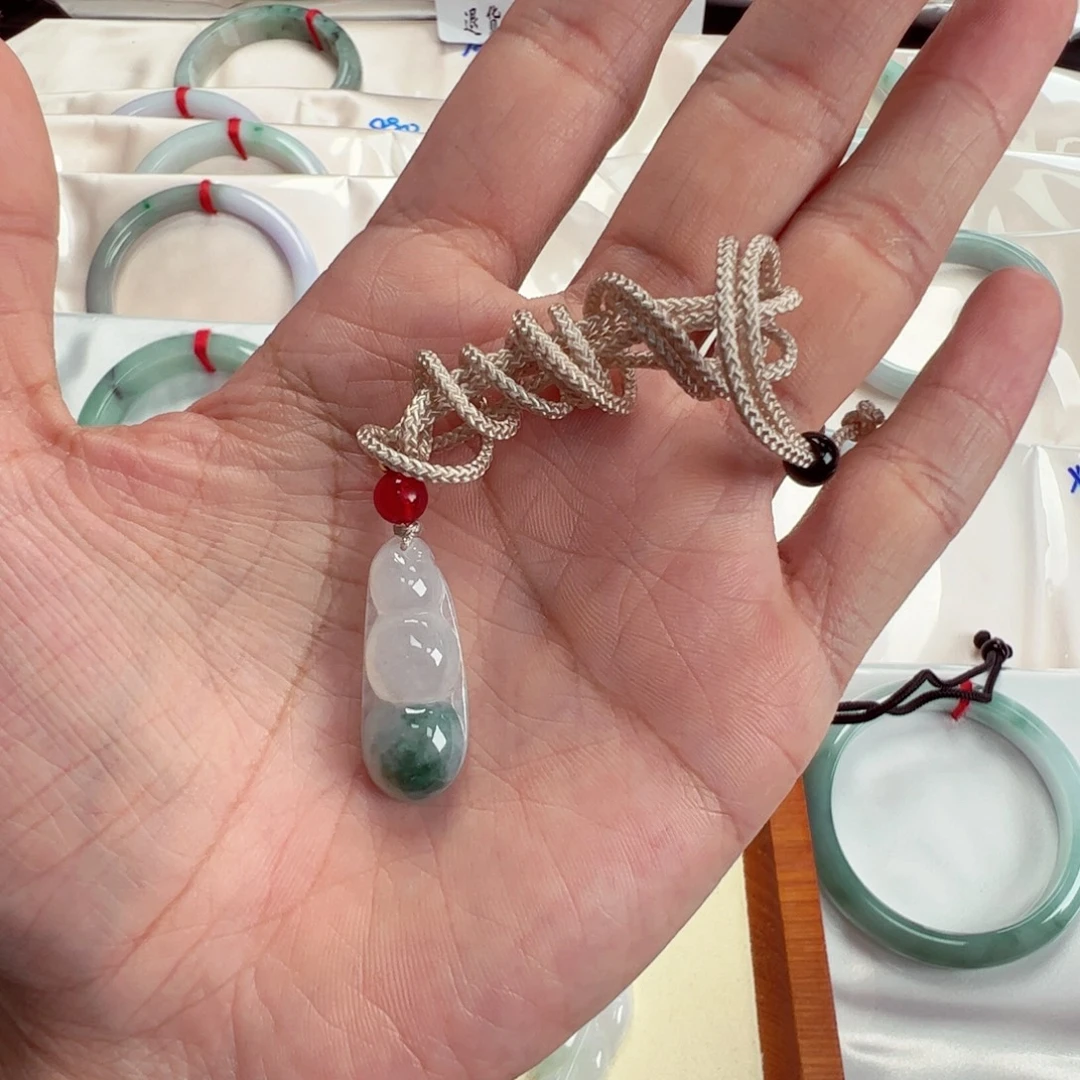 翡翠未镶嵌手镯纯天然缅甸翡翠吊坠