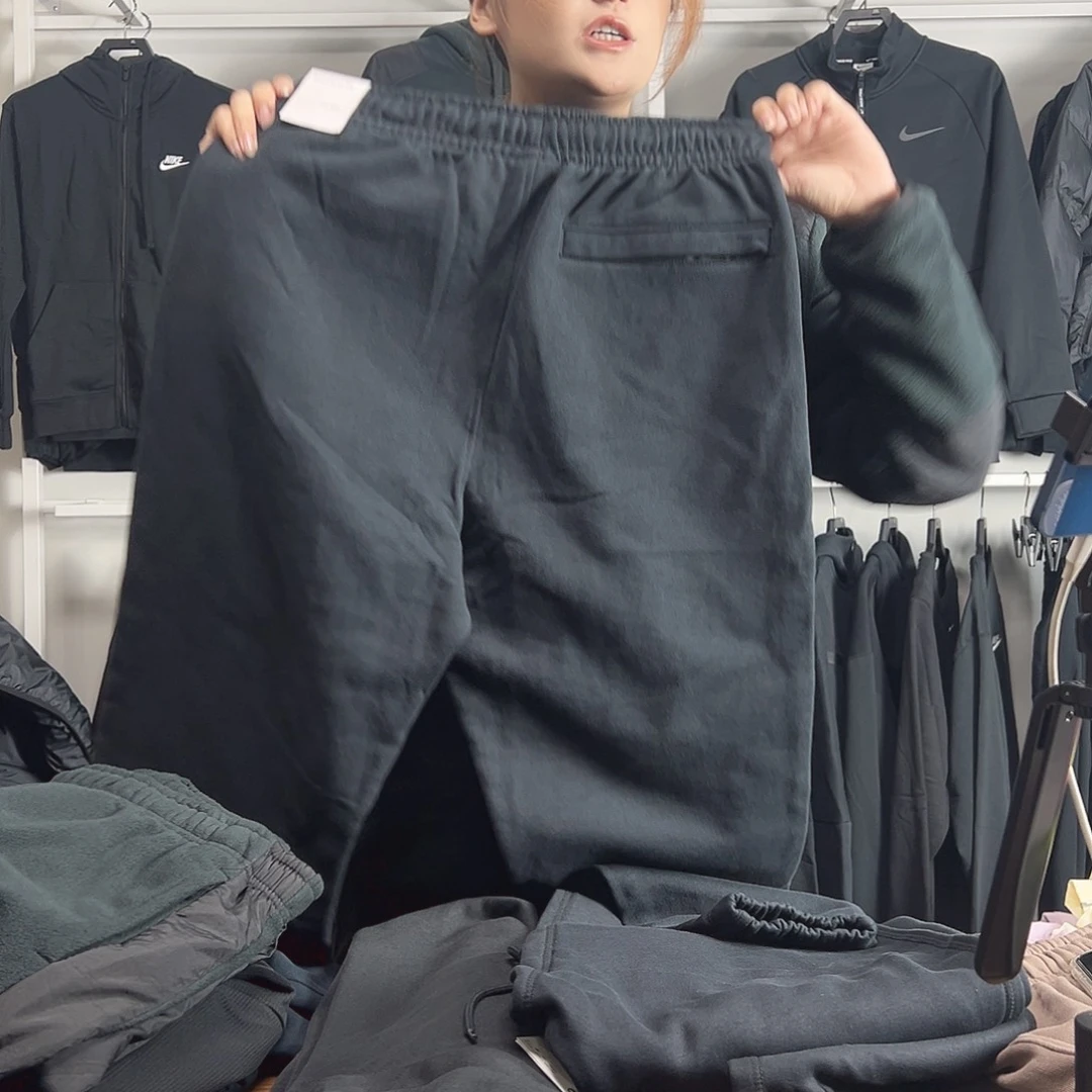 7469裤子黑色m码不退换120-140