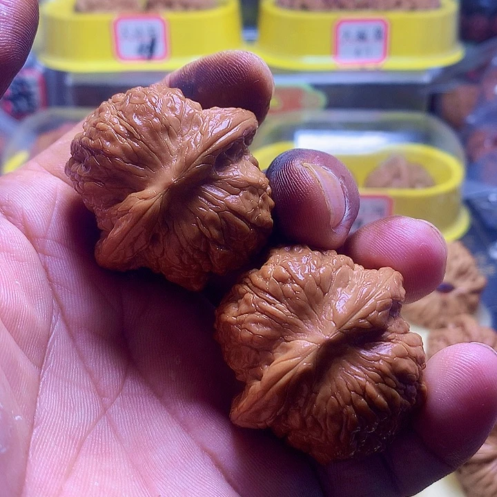 文玩核桃把件血麒麟42
