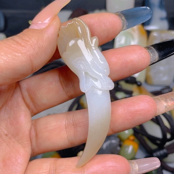 和田玉挂件未镶嵌