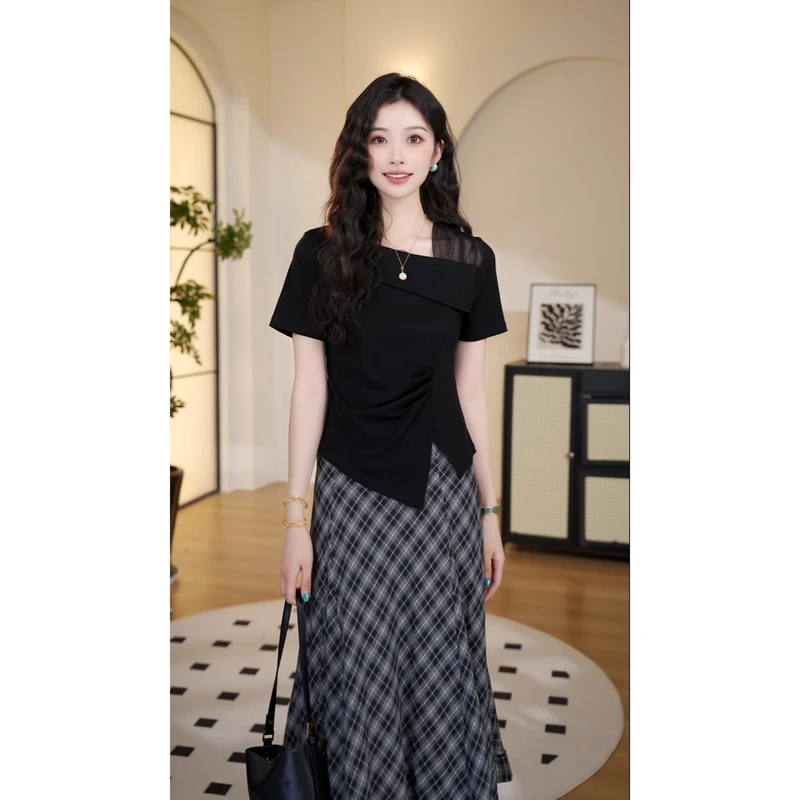【琪琪】春夏新款法式复古格纹下摆不规则木耳边半身裙