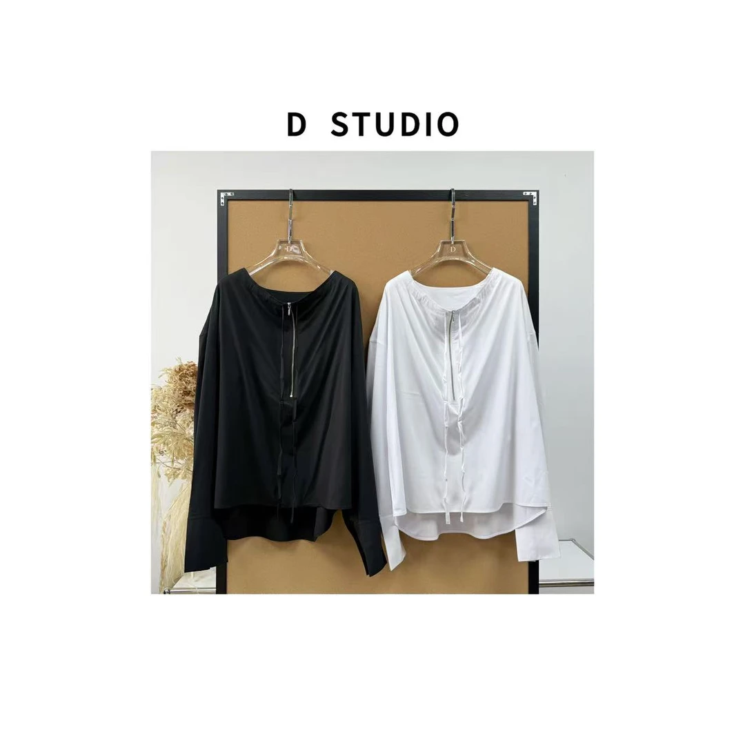 D STUDIO 黑白两色半拉链上衣 D3221