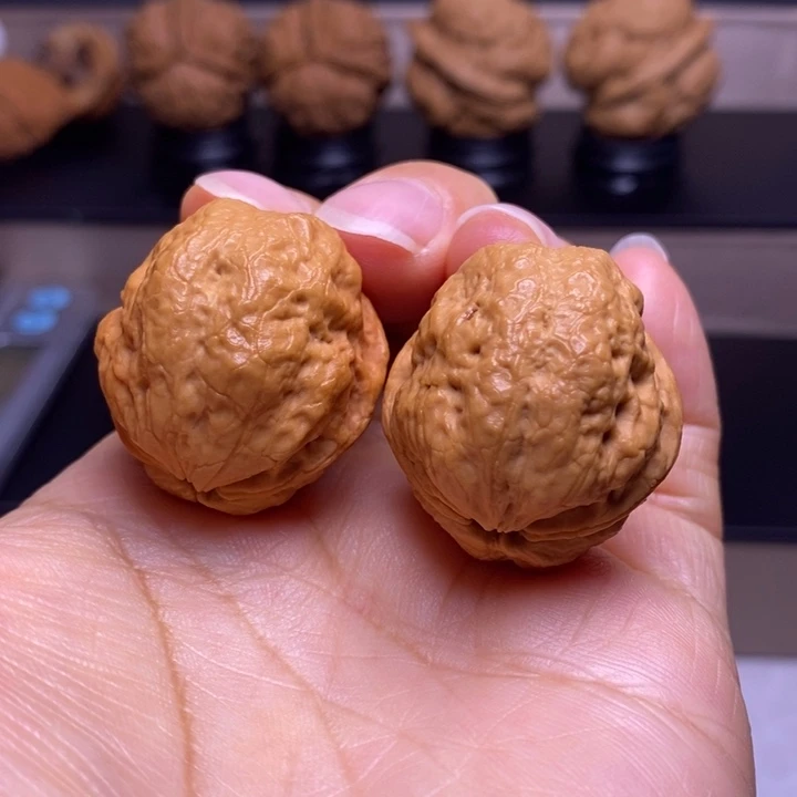 文玩核桃把件玉龙金蟾25