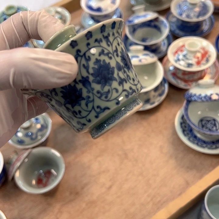 瓷片白青花青釉缠枝莲马蹄盖碗微瑕